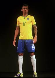 Blog sobre la selección colombia camino al mundial de brasil 2014, encontraras goles, reseñas blog con la ultima informacion sobre la seleccion colombia rumbo al mundial brasil 2014, goles. Futbol Mundial Nike Presenta La Equipacion De La Seleccion De Brasil Para Su Mundial 2014