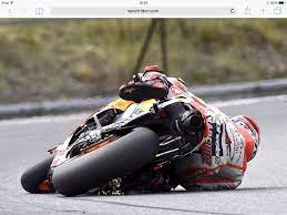 I Ve Got This Can T Believe He Actually Saved This Crash Marquez No1 Alien Racing Motorcycles Motorcycle Moto Bike
