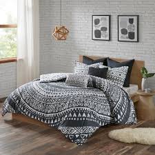 Clean and classic styles add variety to your bedroom decor. Full Queen Bedding Sets Target