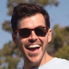 Derrick Herron's Instagram, Twitter & Facebook