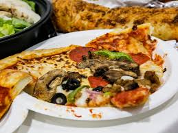 I Ate Everything At Costco S Food Court And It Was Clear That Its Trendiest Items Are Also Its Worst