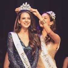 What's more american than a beauty queen? World Beauty Queen Home Facebook