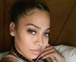 La La Anthony And Her Amazing Curves Give Beyonce The Best Publicity Ever  In New Videos — Husband Carmelo Anthony Is Drooling