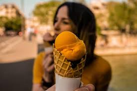 You can use bumble spotlight at any time while you're honestly, you just have to know what kind of pics sell you well. Is Bumble Spotlight Worth It What Time Of The Day Should I Use It