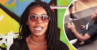 Woman Tracks Man Who Stole Her Mercedes-Benz and Finds Him in Hair Salon:  She Reacts Immediately