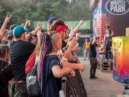 Amusement park, zoo, botanical garden, municipal circus and more. Chimera Pics Budapest Park Body Count Concert