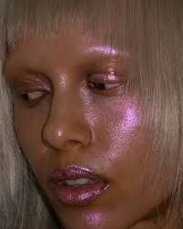 A Glitch In The Makeup (@aglitchinthemakeup) • Instagram photos and videos