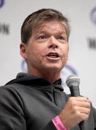 So what is the deal with Rob Liefeld? Why is the dude so hated? :  r/comicbooks