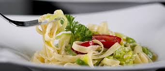 Tirol Milch Kochbuch Tagliatelle In Graukase Lauch Sosse Tagliatelle Lauch Rezepte