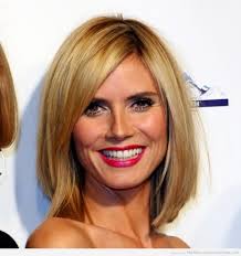 Anderer punkt bei den herren frisuren ist die haarfarbe: Mittellange Frisuren Fur Glattes Haar Frisuren Glattes Mittellange Haarschnitt Kurzhaarfrisuren Frisuren Kurz Blond