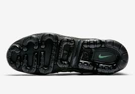 Nike Vapormax Plus Neon 95 Release Info Sneakernews Com