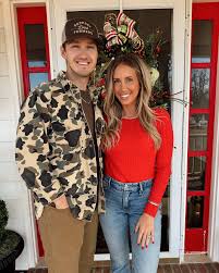 Merry Christmas from mine to y'all's! 🎄