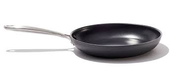Don't rely on a tea towel to do the job of oven mitts. Amazon Com Oxo Good Grips Pro Nonstick Dishwasher Safe Black Frying Pan 10 Kitchen Dining
