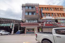 ♠ the best and most practical way to travel from kuala lumpur to sabah is by flight. Hotels In Kota Kinabalu Starting Rm28 Upto 63 Off On 18 Kota Kinabalu Hotels