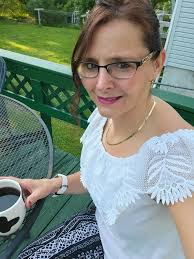 Hot weather discussion among group members