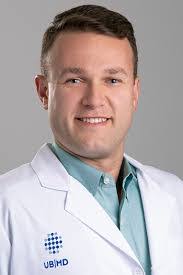 Daniel Kubik's Instagram, Twitter & Facebook