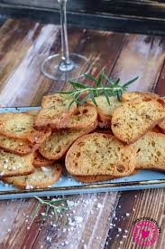 Brotchips Brotchips Brot Selber Backen Rezept Vegane Rezepte