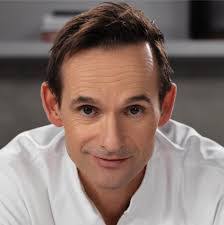 Thomas Hass's Instagram, Twitter & Facebook