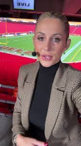 Nicole Swigert's Instagram, Twitter & Facebook