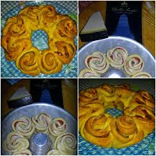 Una preparazione perfetta per essere servita come goloso antipasto in occasione del cenone di san silvestro o del pranzo del primo dell'anno. Torta Di Rose O Corona Di Rose Salata Le Mie Passioni