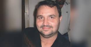 Aaron Hux's Instagram, Twitter & Facebook