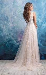 Whether your style is classic, whimsical or bold — it all starts with how your featured gown: Allure Bridals Fall 2018 Bridal Sleeveless Deep V Neck Heavily Embellished Bodic Allure Bodic Bridal Bridals Hochzeit Kleider Hochzeit Hochzeit Kleidung