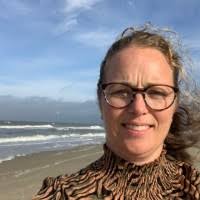 100+ "Terluin" profiles