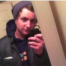 Ethan Lutz (@Ethuhn)