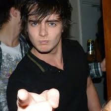 Ian Rees-Evans (@IanReesEvans)