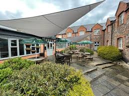 Book english inn, esquimalt on tripadvisor: Review The Old English Inns Formula With The Attendant Shortcomings Fieldhead Hotel Leicester Tripadvisor