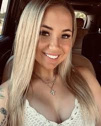 Heidi Sievers's Instagram, Twitter & Facebook