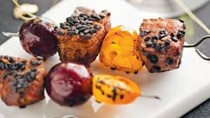 Aug 09, 2019 · des recettes très simples ou préparations plus originales, les brochettes d'apéro ont tout bon ! Design Culinaire Apero L Art De Presenter Son Aperitif Dinatoire Cote Maison