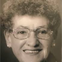 Betty Kennedy Obituario