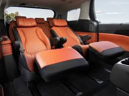 Kia carnival features superior design and smart technology to provide a stunning experience with a true understanding of driving needs. Kia Carnival 2021 Grosser Van Mit Suv Styling Fur Die Usa