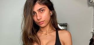 May 25, 2021 · tweet with a location. Mia Khalifa Faz Piada Apos Senador Citar Atriz Porno Na Cpi Da Covid