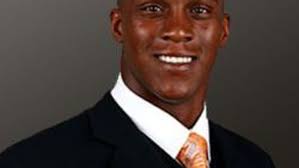 Miami Dolphins hire Eric Stokes as assistant GM