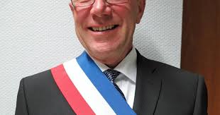 Questions à. « C'est la moins mauvaise solution… et la moins chère »