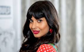 Just Gonna Say It: The Problem Isn't Jameela Jamil, It's Queerphobia