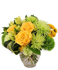 The red rose is known as the flower of love. Lush Lemon Roses Flower Arrangement In West Palm Beach Fl Flowers To Go