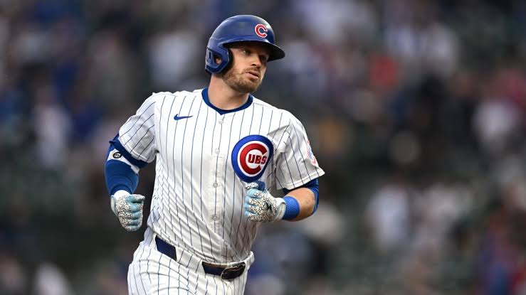 Ian Happ homers in first game back