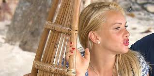 Domenico de cicco und evelyn burdecki so verruckt war ihre liebesgeschichte : Bachelor In Paradise Evelyn Burdecki Macht Komische Komplimente Express De