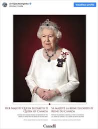 Indica solo i principi del sangue reale cioè i componenti della famiglia reale per diritto di nascita. La Regina Elisabetta Ha Un Nuovo Ritratto Ma Solo Per Il Canada Regina Elisabetta Elisabetta Ii La Regina