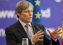 Deputatul partidului pro românia, sorin cîmpeanu, vizitează republica moldova în contextul. Dacian Ciolos Sorin Cimpeanu Meet Donald Tusk And Jean Claude Juncker At Otopeni Airport The Romania Journal