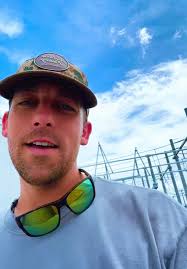 Iykyk #fyp #bluecollar #rain #work #relateable