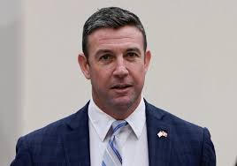 California Rep. Duncan Hunter announces resignation