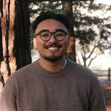 Andrew Mosqueda's Instagram, Twitter & Facebook