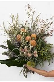 Our extensive range of dried flowers, grasses and grains is available in many different colors. Pin By Nicole Tuning On Mood Australian Flowers Dried Flowers Flowers Bouquet
