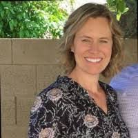 Kimberly Deskins's Instagram, Twitter & Facebook