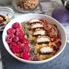 All of these recipes will help you stick to your healthy eating goals, combining delicious meals that aren't loaded with calories. Healthy Loaded Oatmeal Bowl With Peanut Butter And Chia Seeds