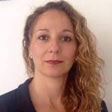 Linda Arcement's Instagram, Facebook & TikTok